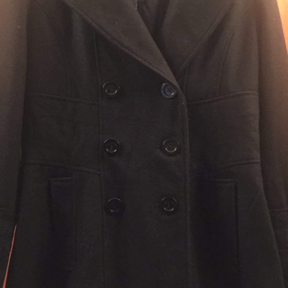 Guess coat - Picture 3 of 4